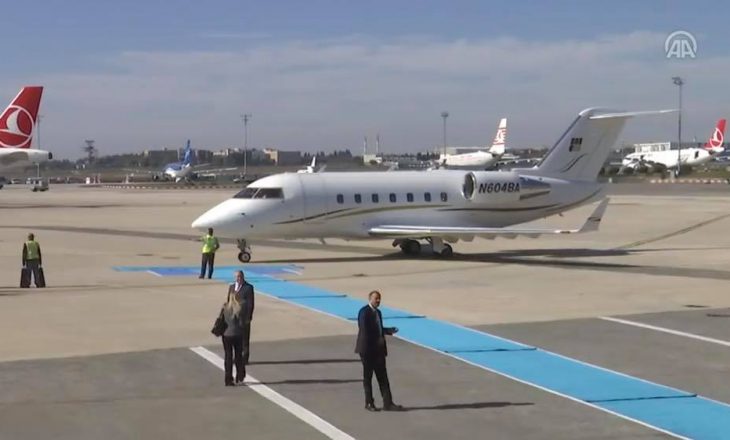 Haradinaj udhëtoi për në Hagë me aeroplan të Pacollit