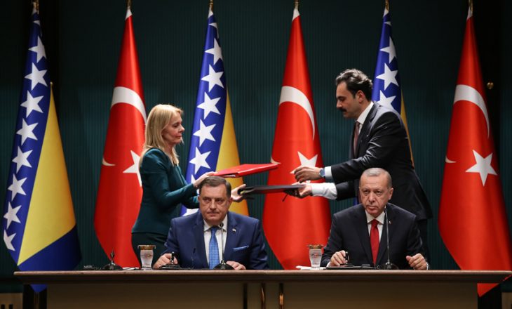Dodik i thotë Erdoganit se Kosova do të jetë e dështuar