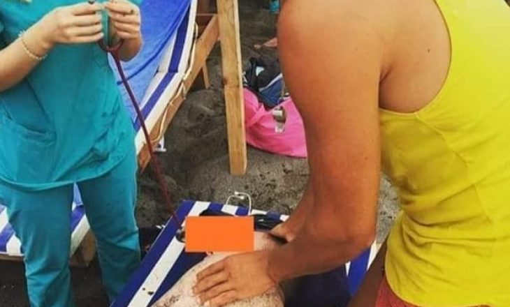 Momenti kur i riu shqiptar e shpëton një të lënduar në plazhin e Velipojës