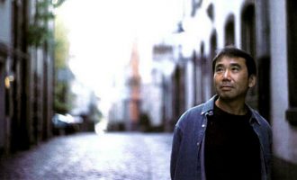Haruki Murakami ju propozon këto pesë libra