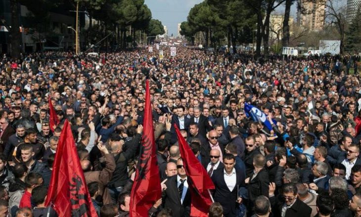 Opozita në Shqipëri sërish në protestë