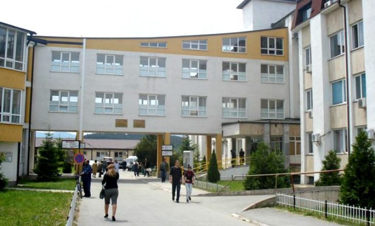 Spitali i Gjakovës pezullon operacionet