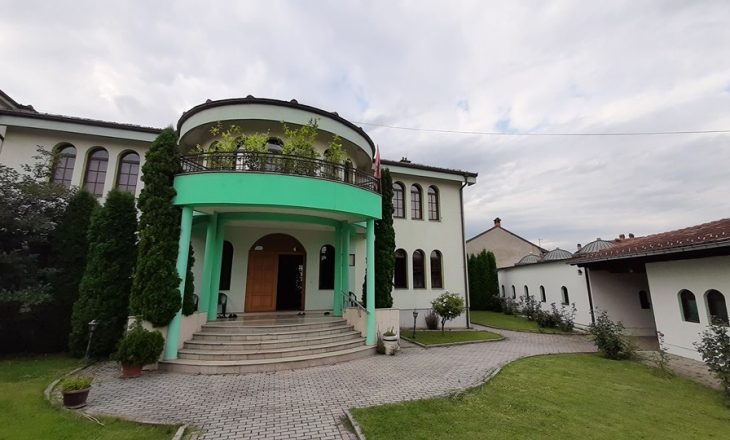 Shënohet 12 vjetori i rindërtimit të Teqesë Bektashiane të Gjakovës