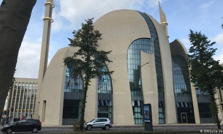 Kёrcёnohen xhamitё në Gjermani, myslimanët të pasigurtë