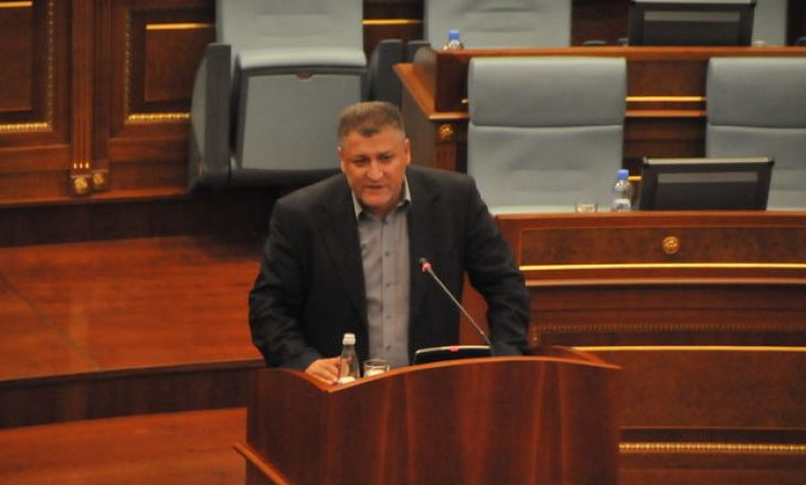 Deputeti i Nisma-s thotë se Gjykata Speciale po tallet me shtetin e Kosovës