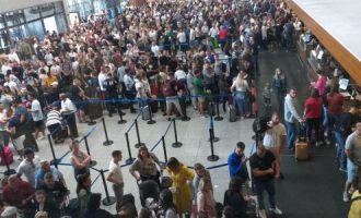 Vazhdon edhe sot greva e punëtoreve të Sindikatës së Pavarur të Punëtorëve në Aeroportin Ndërkombëtar të Prishtinës “ Adem Jashari”