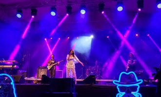 Fjolla Gashi, artistja që hapi festivalin Hardh Fest