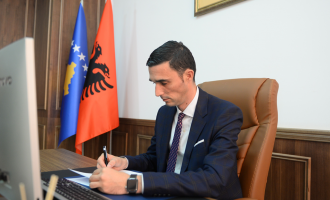 Ministri Shala realizon atë që e premtoi, vendos masa reciproke ndaj Maqedonisë së Veriut