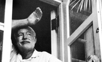 ‘Dua të bëj dashuri deri në moshën 85-vjeçare’ – amaneti i shkrimtarit të famshëm botëror