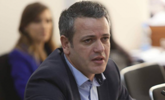 Gashi: Deputetët e LVV-së qëllimisht bënë zhurmë derisa fliste Behgjet Pacolli