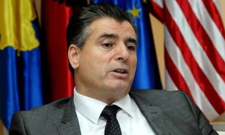 Bahtiri thotë se Qeveria i dha leje Mozzikut për turne pa e pyetur fare Komunën e Mitrovicës