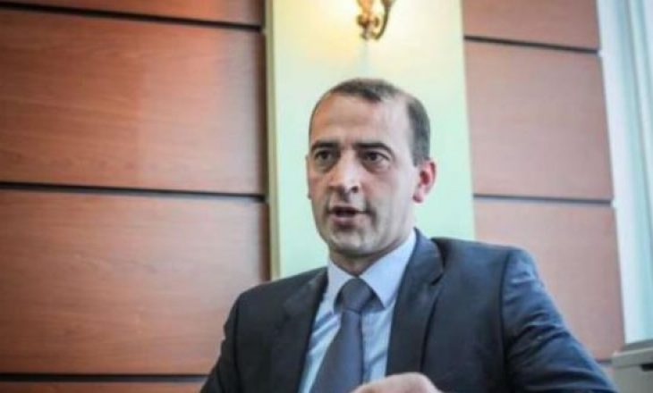 Daut Haradinaj demanton lajmin se po bastiset shtëpia e tij nga Specialja