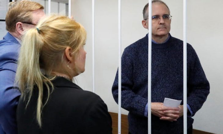 Gjykata e Moskës zgjatë paraburgimin për një amerikan