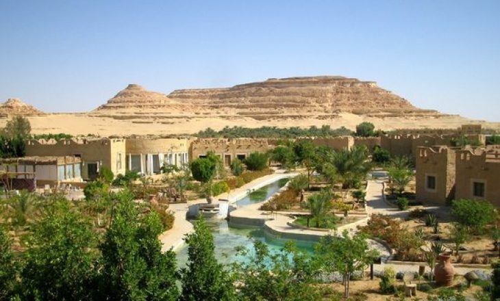 Banja ku lahej Kleopatra është ende funksionale