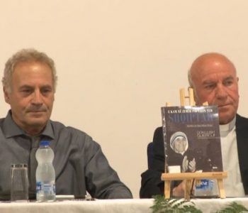 ​Promovohet libri “E kam në zemër popullin tim shqiptar” kushtuar Nënës Terezë