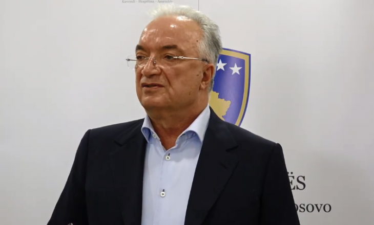 ​Haliti: Posti i kryeministrit duhet t’i takojë vetëm Kadri Veselit