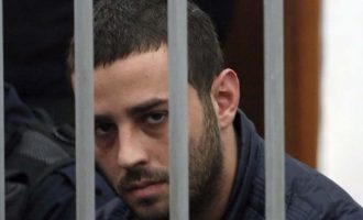 Vdekja e regjisorit shqiptar – I biri që u dënua për vrasje të katërfishtë kërkon leje nga burgu për varrimin e të atit