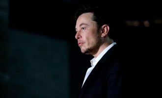 Elon Musk premton të dërgojë njerëz në Mars deri vitin 2026