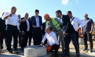 Zëvendëskryeministri Limaj dhe ministri Shala vizituan punimet në Zonën Ekonomike në Budrikë të Vitisë