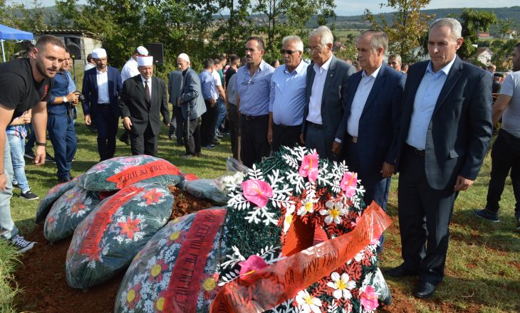 27 vite pas, rivarroset kosovari i zhdukur gjatë luftës në Bosnje