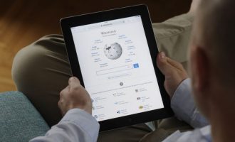 Rikthehet sërish në funksion, Wikipedia ishte bllokuar si pasojë e një sulmi kibernetik