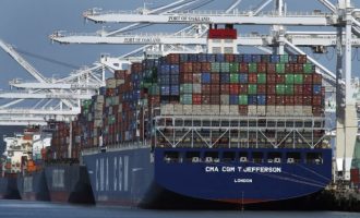 Uashingtoni dhe Londra nënshkruajnë marrëveshjen për tregti të lirë