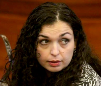 Vjosa Osmani asks the CEC to reconsider the latest decision about diaspora