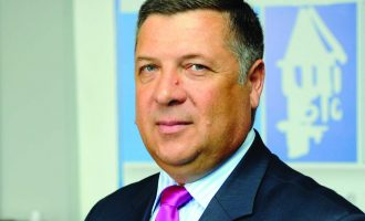 Tranzicioni i vështirë i Shqipërisë, nga ekonomia e centralizuar, drejt ekonomisë së tregut