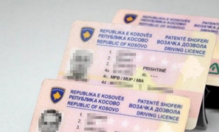 Policia e Kosovës arreston zyrtarin që ua tregonte kandidatëve përgjigjet në testin e patent shoferit