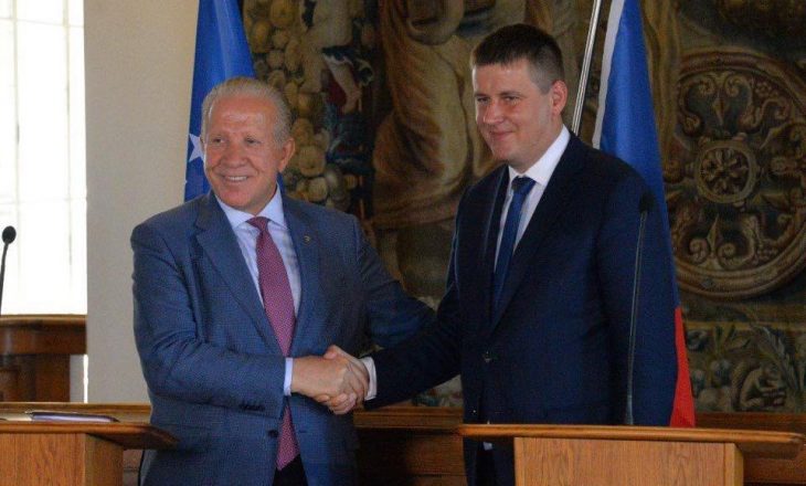 Pacolli reagon për deklaratat për tërheqjen e njohje nga Çekia: Partneriteti ynë është i fortë si guri