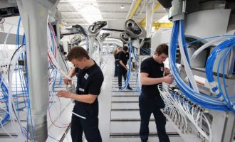 Tregu amerikan u shtua me 130 mijë vende pune