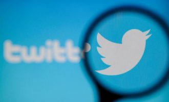 Koronavirusi: Twitter i thotë stafit që të punojnë nga shtëpia