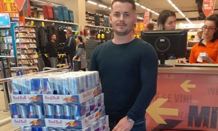 Një çmenduri në një market të Kosovës – klienti për 60 sekonda fiton 700 euro mall falas
