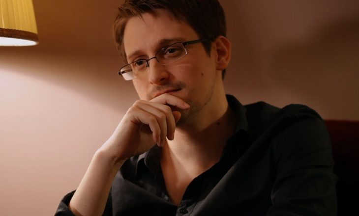 Snowden kërkon azil në Francë