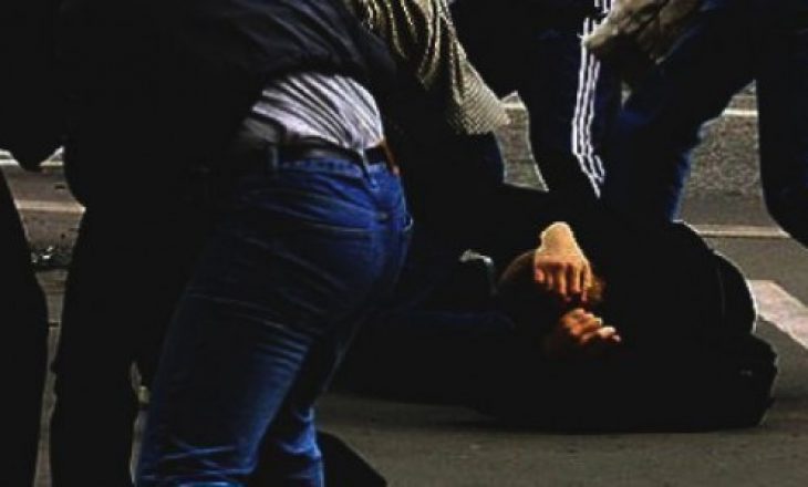 Përleshje në Obiliq mes disa personave – Njëri dërgohet në spital