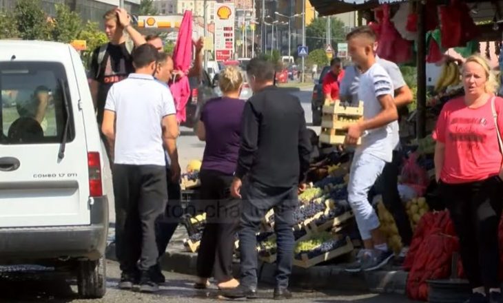 Tregu i Shqipërisë, nga Kukësi në Kosovë për të shitur fruta