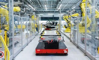 Porsche nis prodhimin e makinave elektrike, 30.000 porosi tashmë të mbërritura