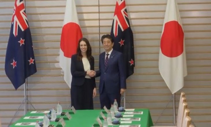Kryeministrja e Zelandës së Re ngatërron Kinën me Japoninë