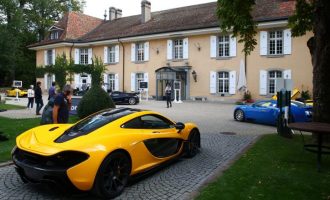 Shtatë Ferrari, tre Lamborghini, pesë Bentley: Superveturat e diktatorit dalin në ankand