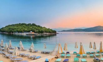 Shqipëria, vendi ku e gjeni bregdetin e mahnitshëm dhe kulturën e pasur