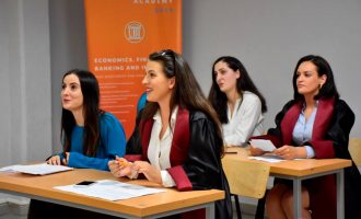 Studio master në UBT, merr diplomë për Kriminalistikë Kompjuterike dhe Forenzikë