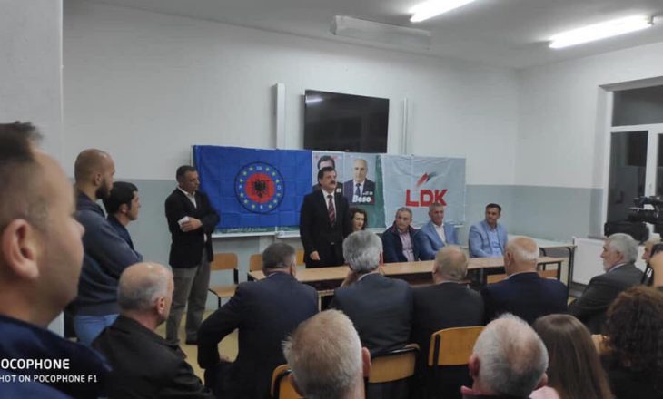 Zef Morina merr mbështetje nga banorët e Bishtazhisë