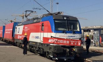 Treni i parë kinez i mallrave arrin pas një muaji udhëtim në Beograd