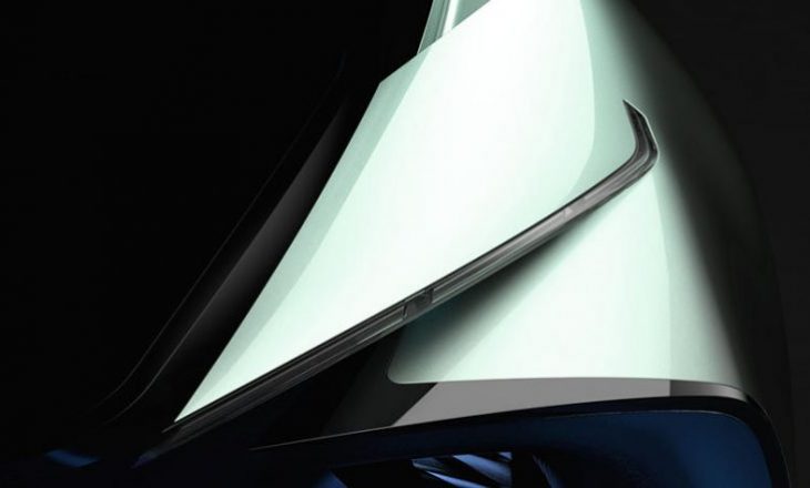 Lexus tregon një pjesë të makinës së re që mbushet me rrymë