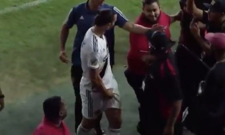 Gjest i pahijshëm i Ibrahimovicit pas humbjes, i kap organet gjenitale (VIDEO)