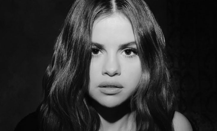 Selena Gomez zbulon momentin delikat nga jeta e saj: Më kanë tallur për këtë shkak …