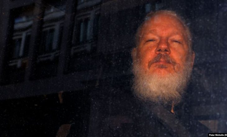 Gjykata britanike refuzon kërkesën e Assanget për shtyrje të seancës për ekstradim