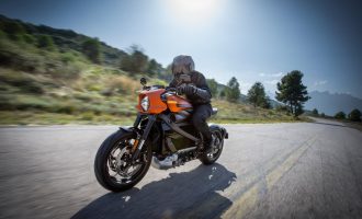 “Brendi i të moshuarve” dështon të tërheqë të rinjtë me elektricitet