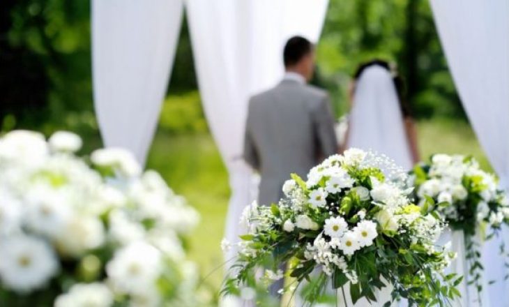 Pse meshkujt e pasur iu duken më tërheqës femrave