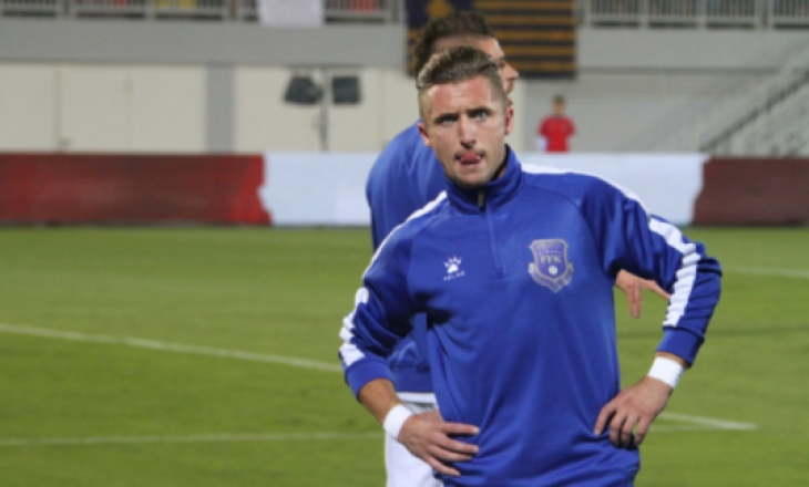 Bernard Berisha “thumbon” keq Zhegrovën